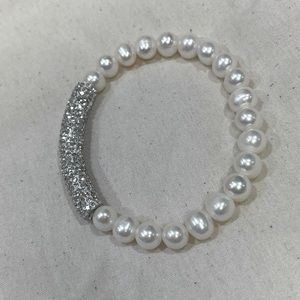 Fresh water pearls sterling silver bracelet and stones